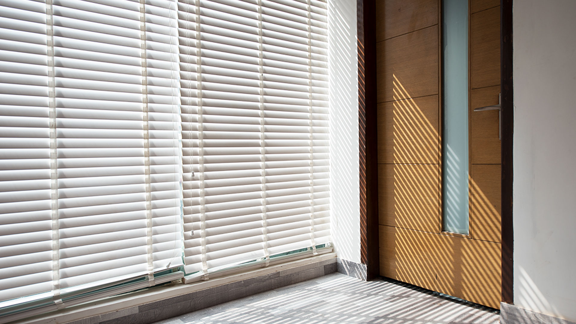 Venetian blinds